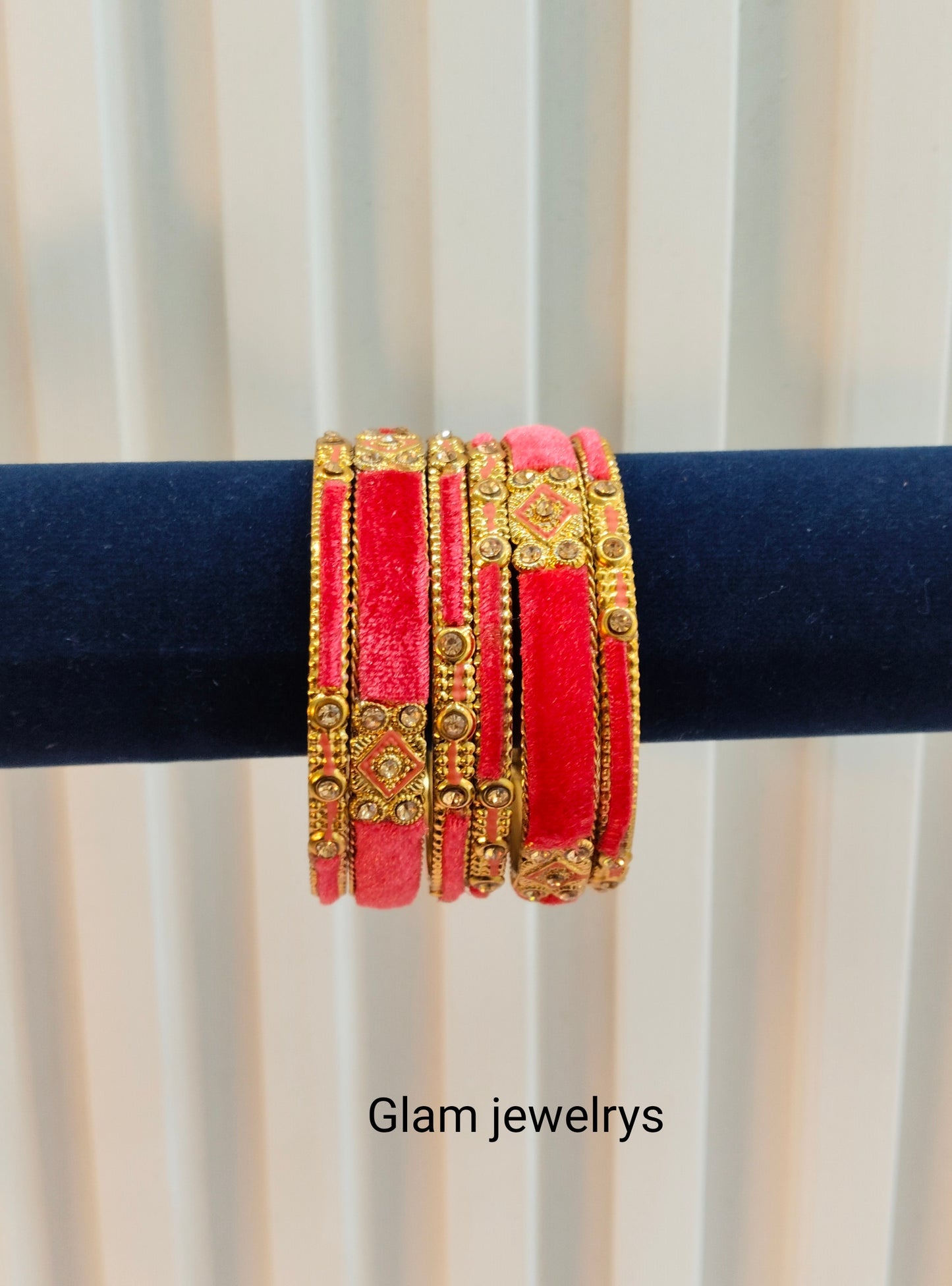 2.6 Size Indian bangles jewelry /Traditional bollywood jewelry/ Gaajri Antique bangles