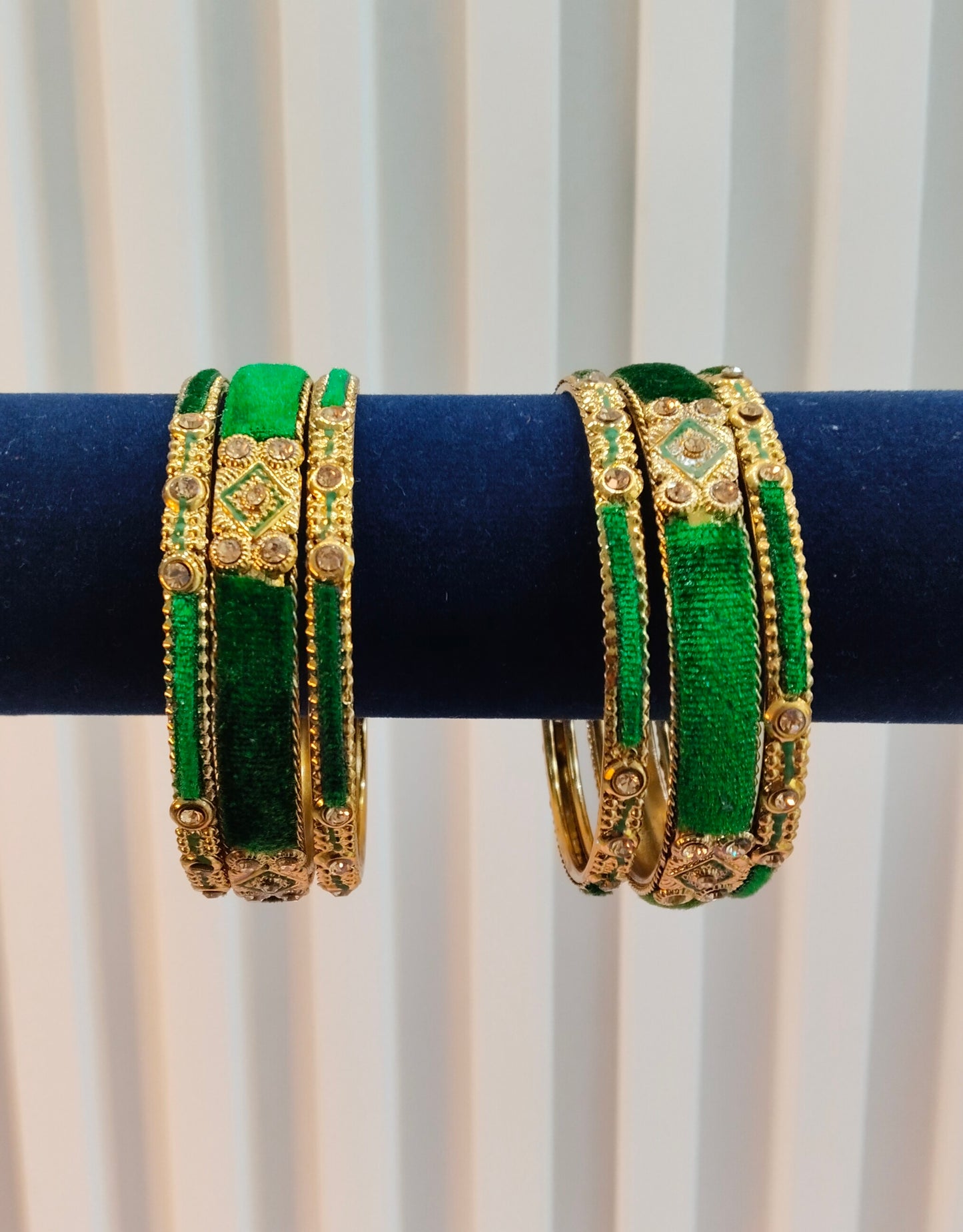 2.6 Size Indian bangles jewelry /Traditional bollywood jewelry/Green Antique bangles