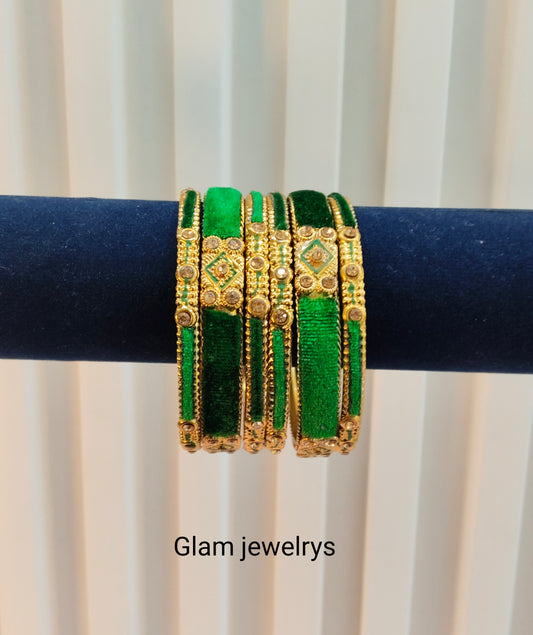 2.6 Size Indian bangles jewelry /Traditional bollywood jewelry/Green Antique bangles