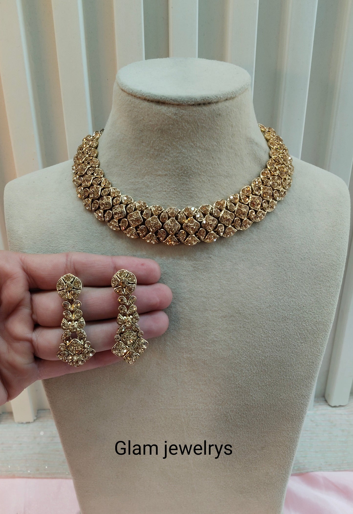 Antique Gold Necklace Set Indian Ponting Jewellery