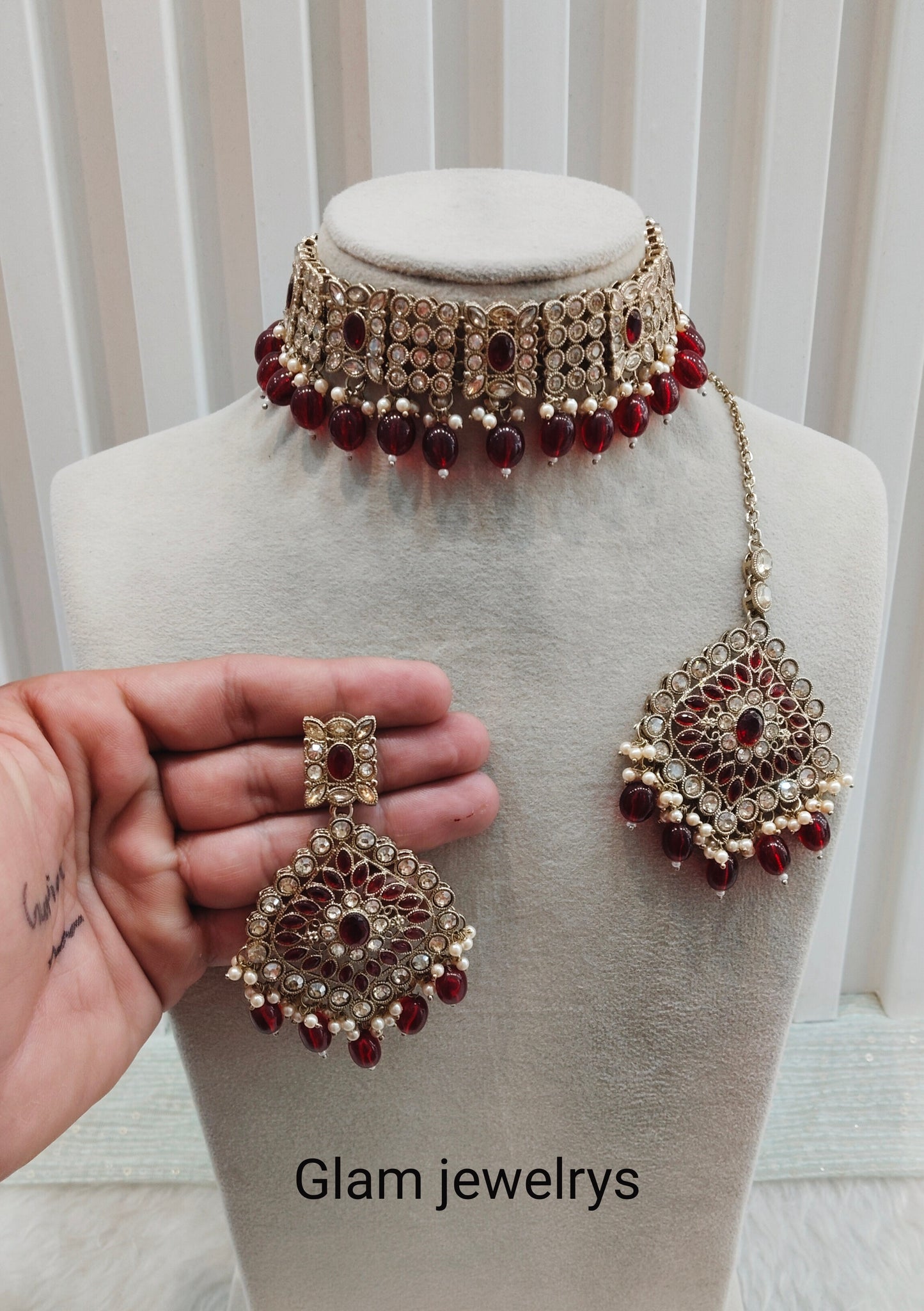 Maroon Antique Gold Choker Indian Jewellery Hanish Set