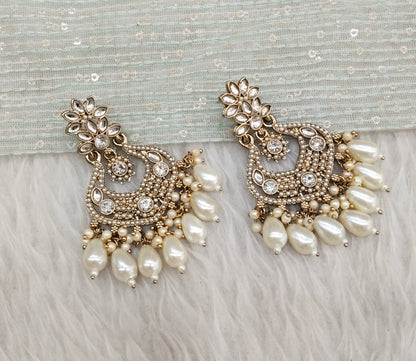 White Antique Gold Bollywood Mukhmantri Indian Earrings