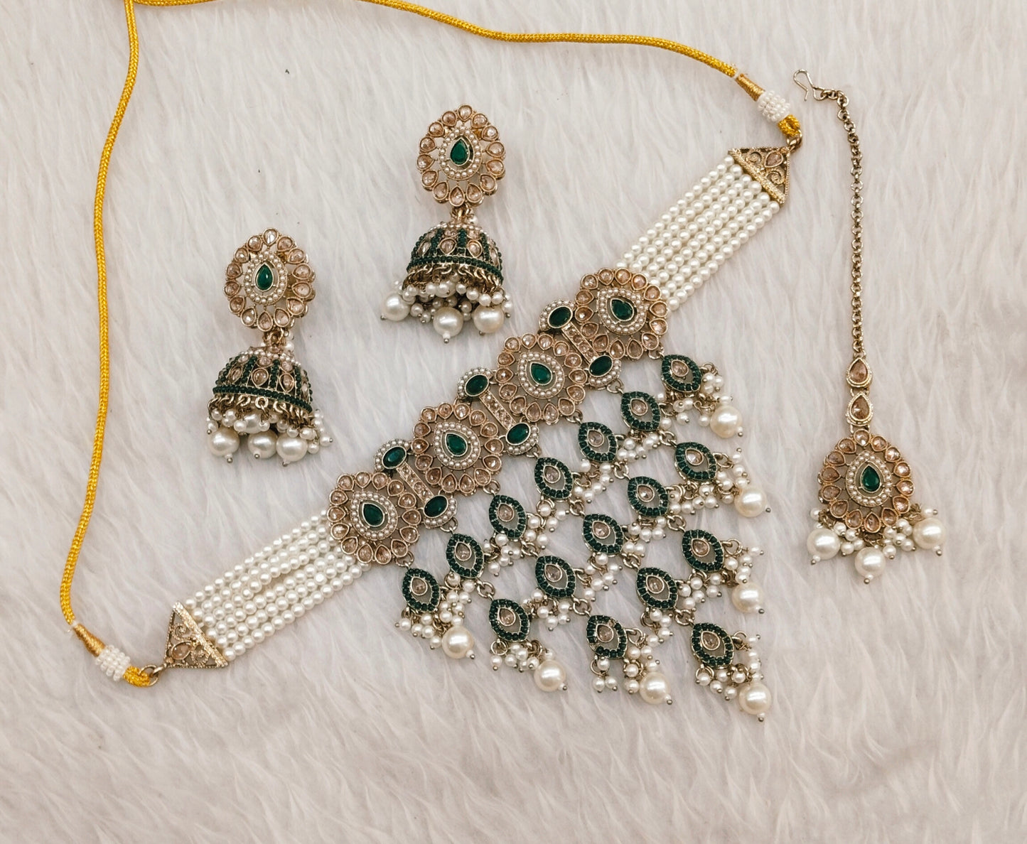 Green Antique Gold Choker Indian Jewellery Monte Set