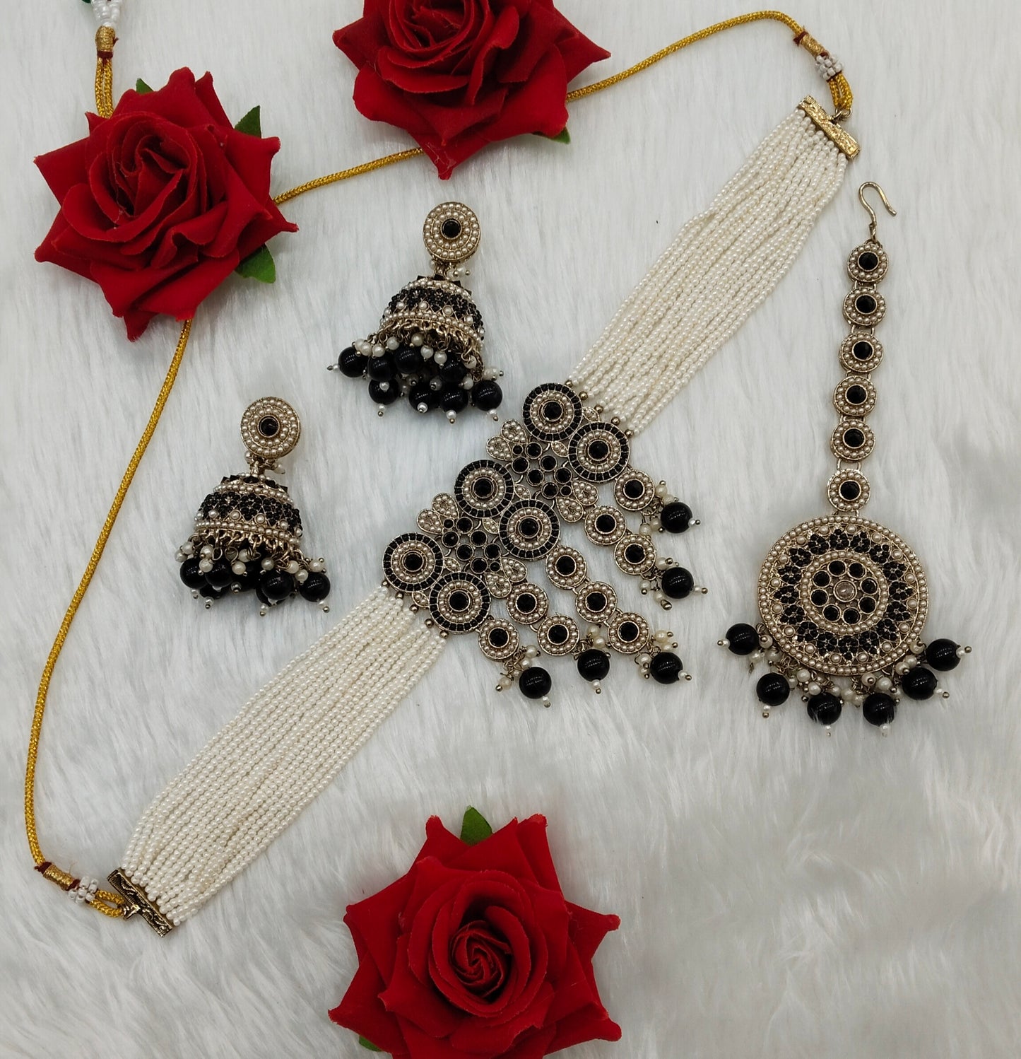 Black Antique Gold Choker Indian Jewellery Babli Set
