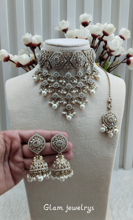 White Antique Gold Choker Indian Jewellery Pardeep Set