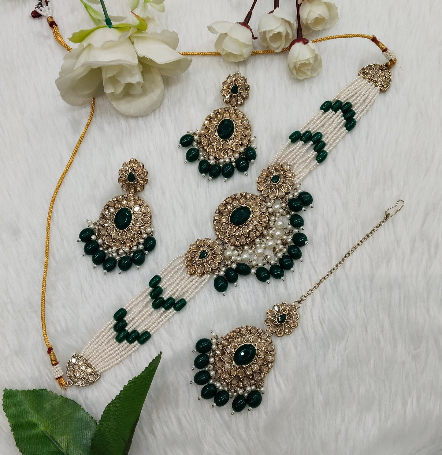 Green Antique Gold Choker Indian Jewellery Porel Set
