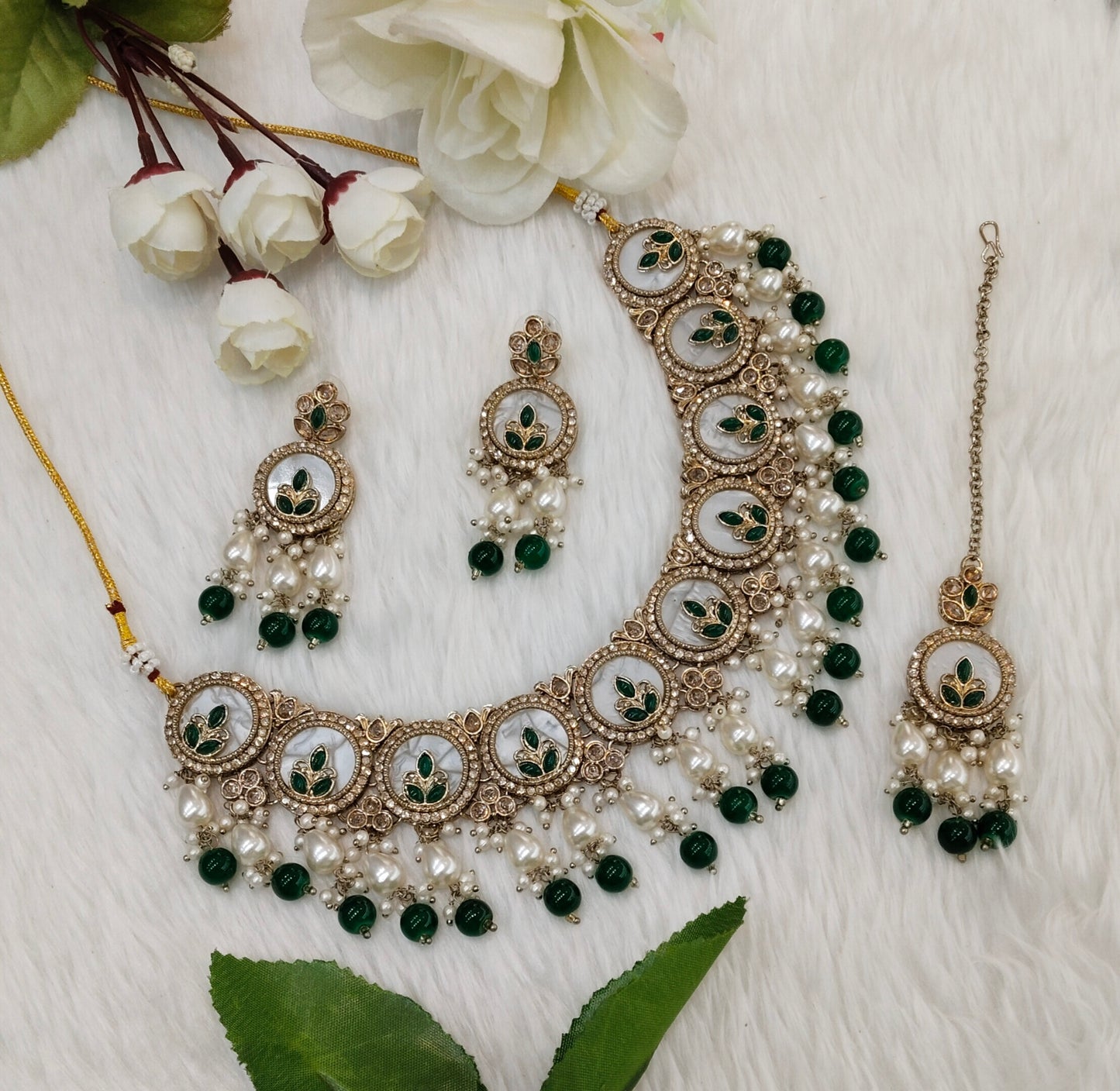 Green Antique Gold Necklace Indian Jewellery Daisy Set