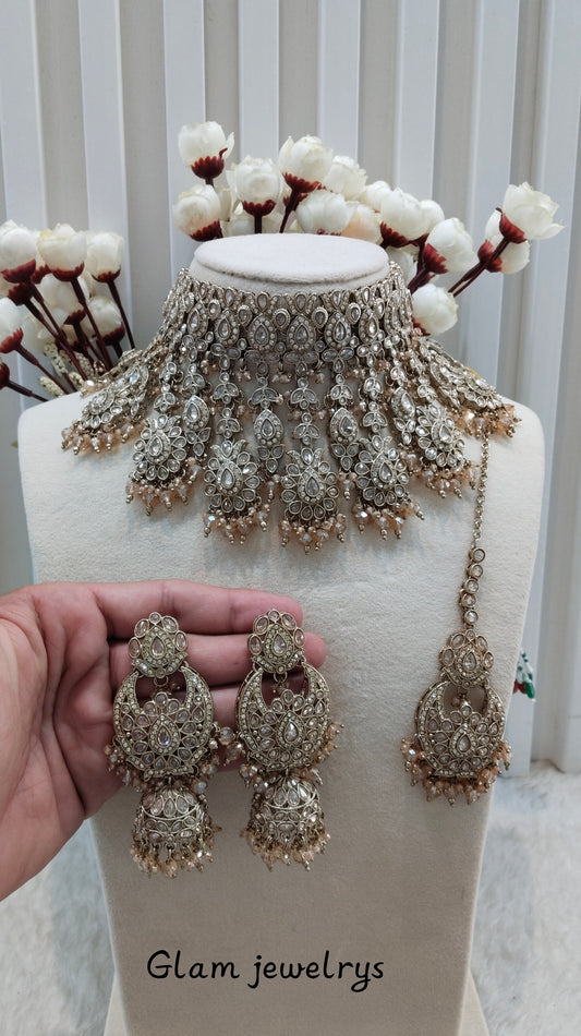 Antique Gold Choker Indian Jewellery Morha Set