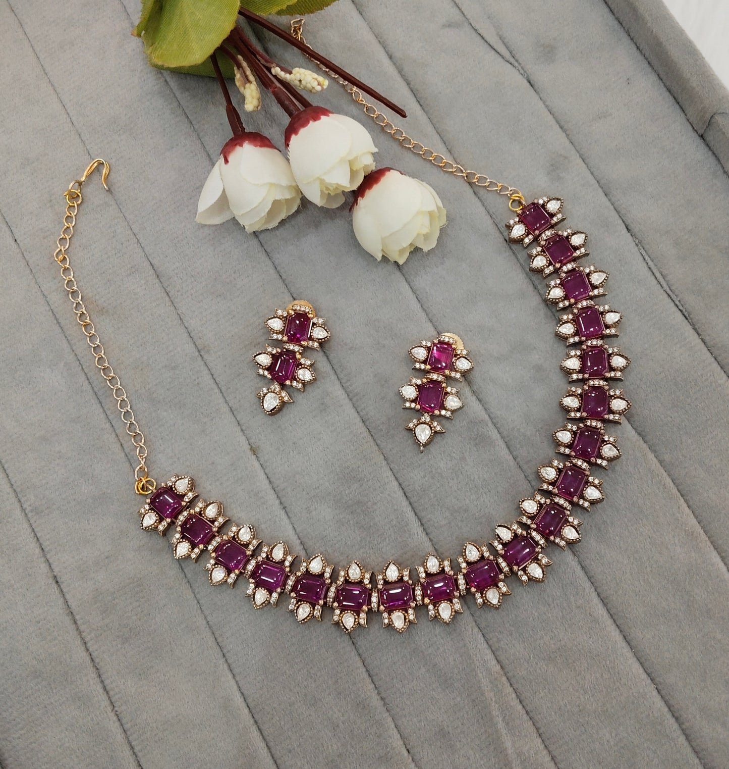 Majenta Gold Moissanite Kundan Necklace Indian Jewellery Echer Set