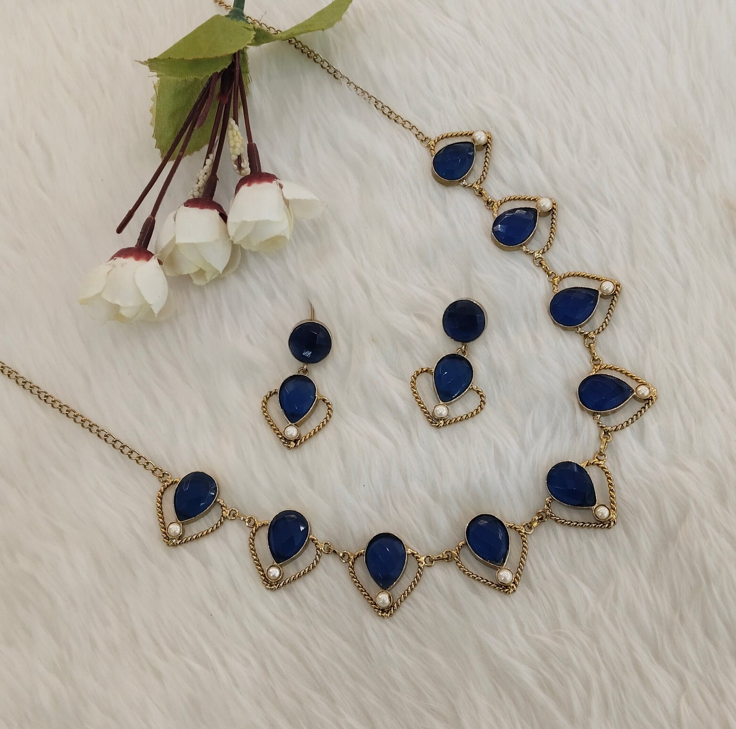 Blue Victorian Necklace Indian Jewellery Escourt Set