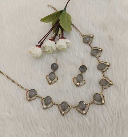 Grey Victorian Necklace Indian Jewellery Escourt Set