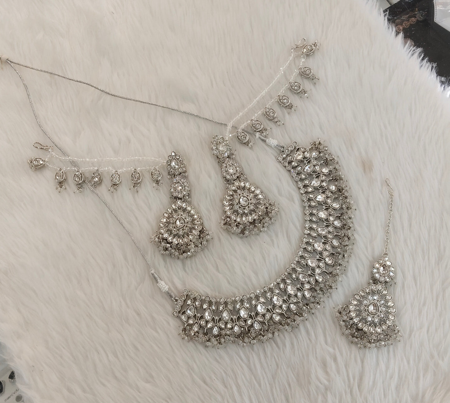 Silver White Necklace Indian Jewellery Bruit Set