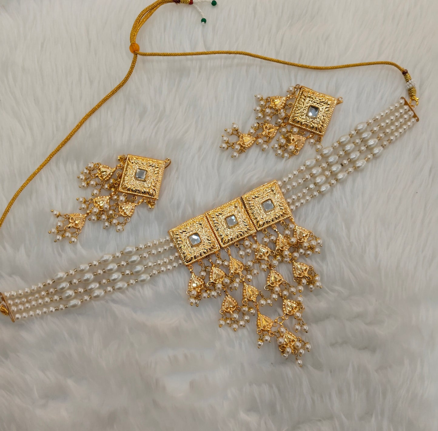 White Jadau Punjabi Style Choker Indian Jewellery Worldwide Set