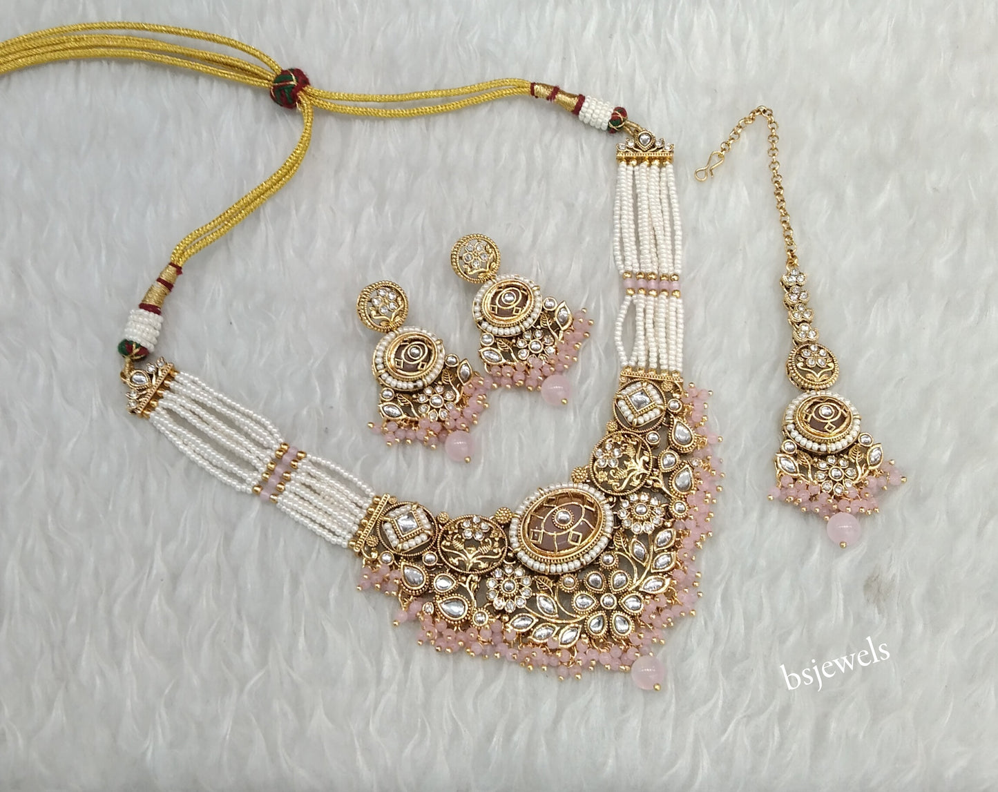 Gold Pink Kundan necklace Set/ kundan Indian jewellery Zuri sets