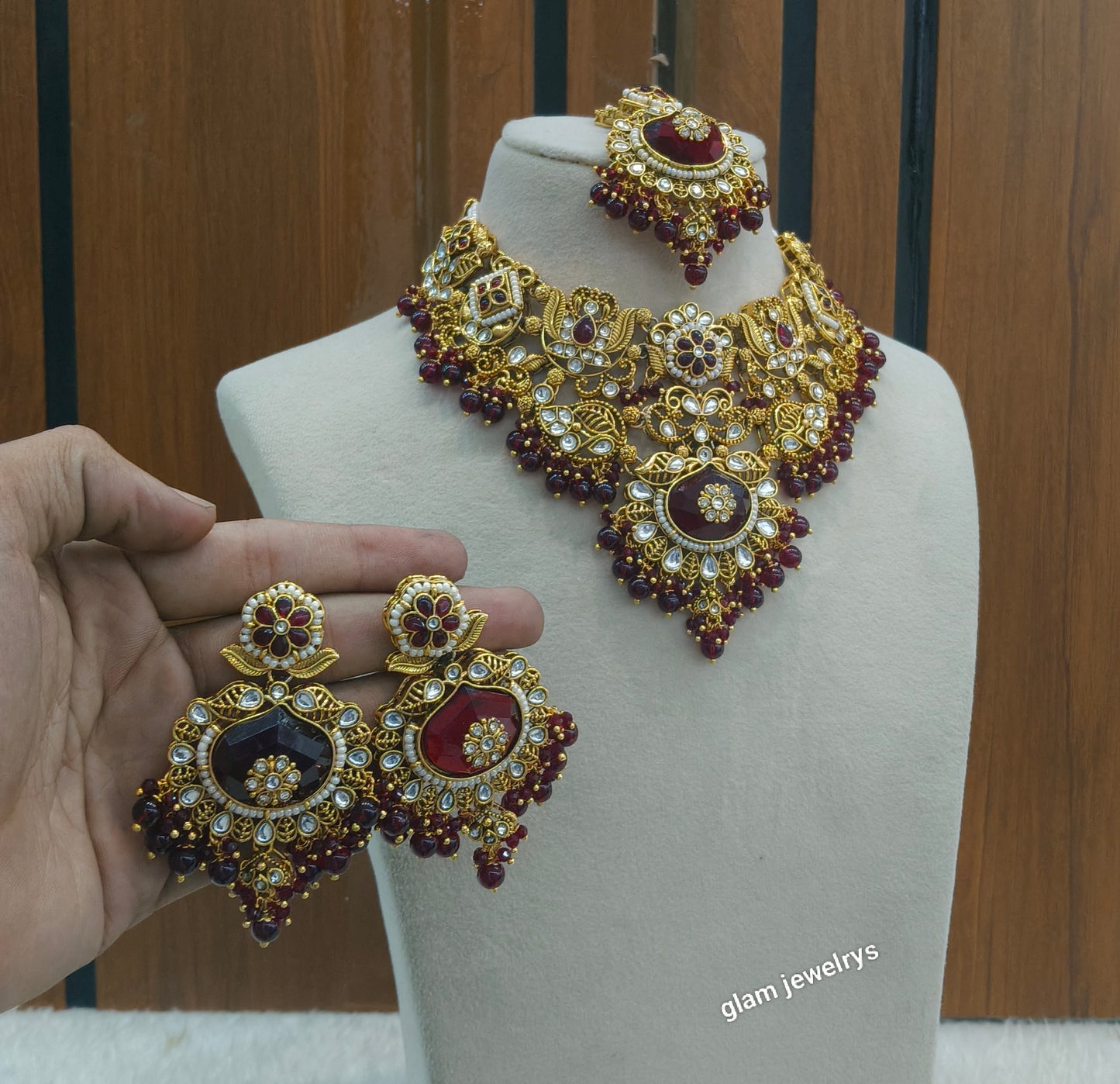 Gold Maroon Kundan necklace Set/ kundan Indian jewellery Vina sets