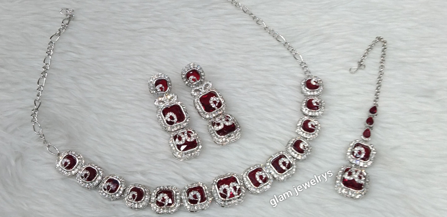 Silver Mroon Necklace Hallie sets