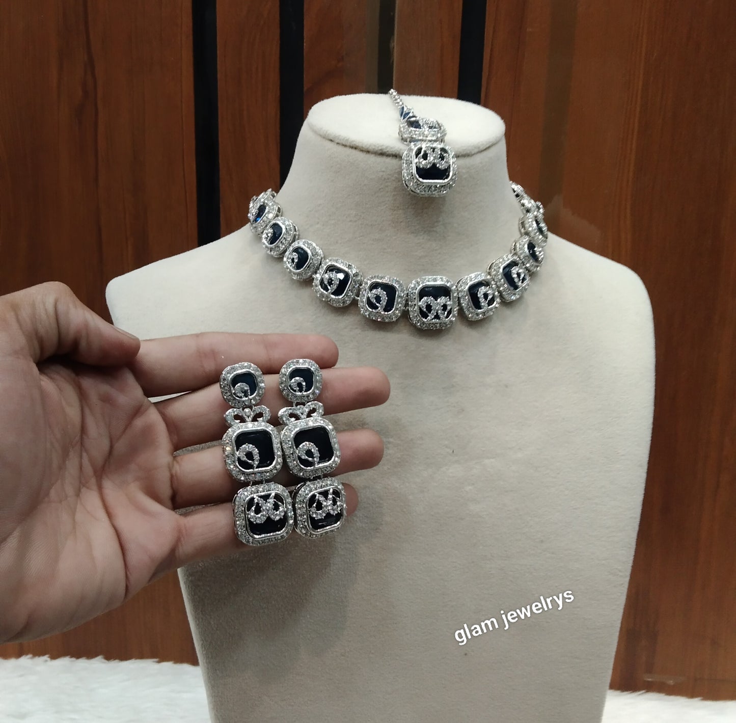Silver Blue Necklace Hallie sets