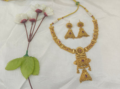 Gold Polki Necklace set/ Gold Necklace Amiri sets