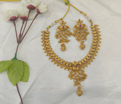 Gold Polki Necklace set/ Gold Necklace Amiri sets
