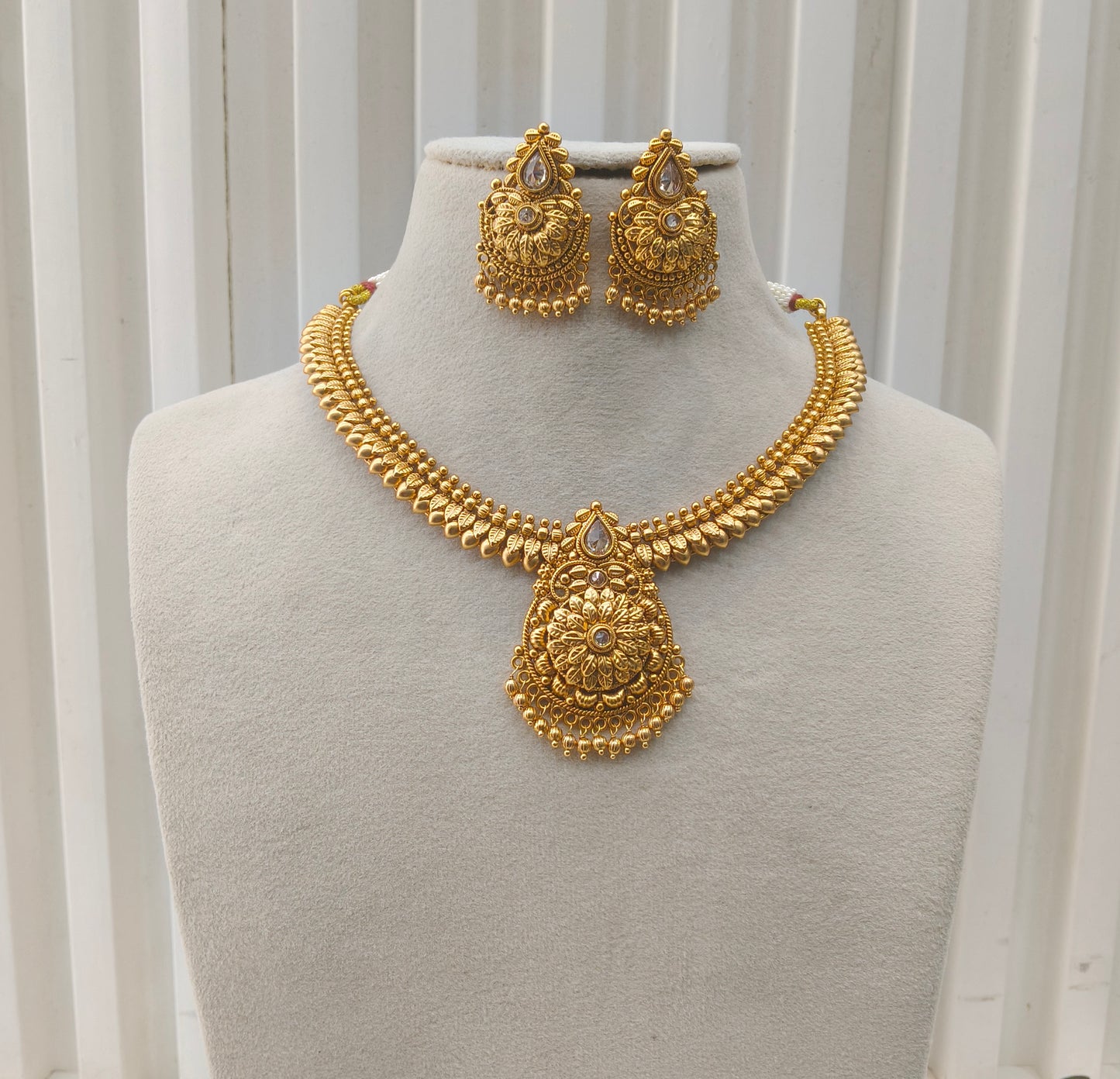 Gold Polki Necklace set/ Gold Necklace Amiri sets