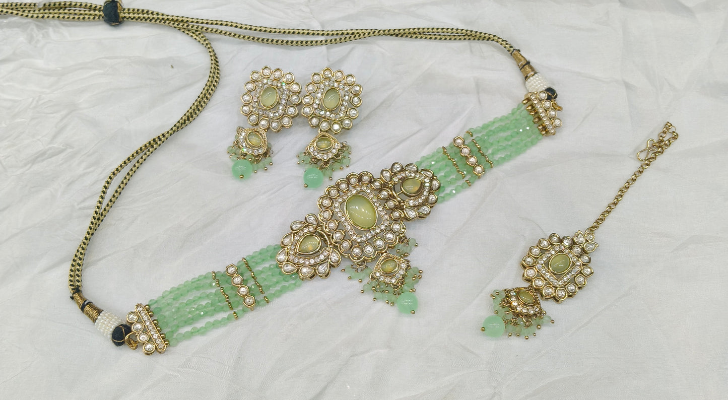 Pista kundan Choker Indian jewellery Gini sets