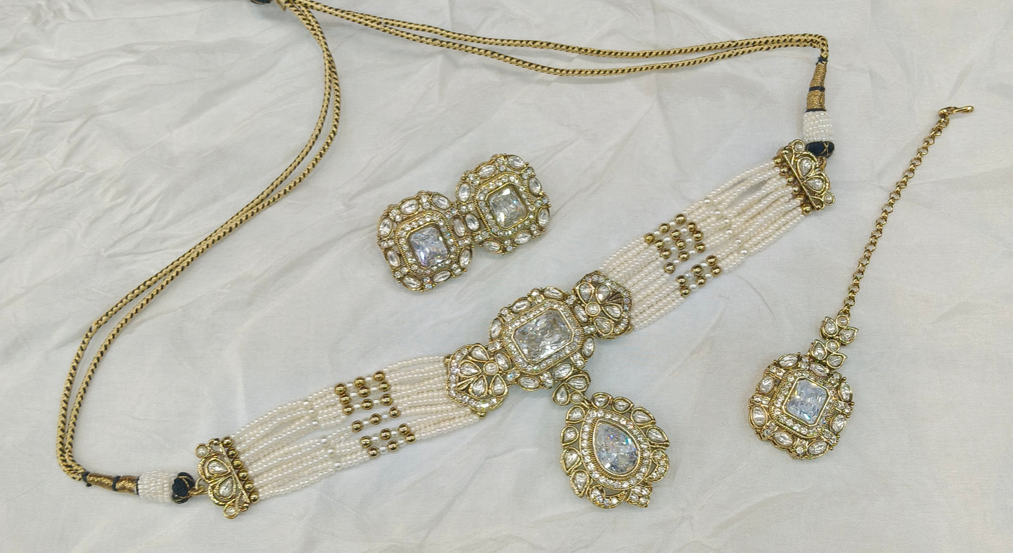 White kundan Choker Indian jewellery Gini sets
