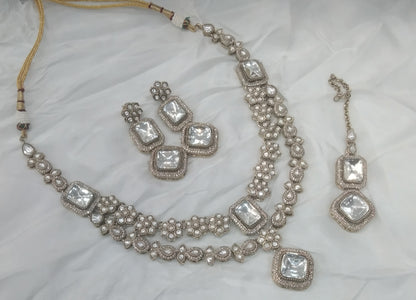 White Kundan necklace Set/ kundan Indian jewellery kundan Bholi sets