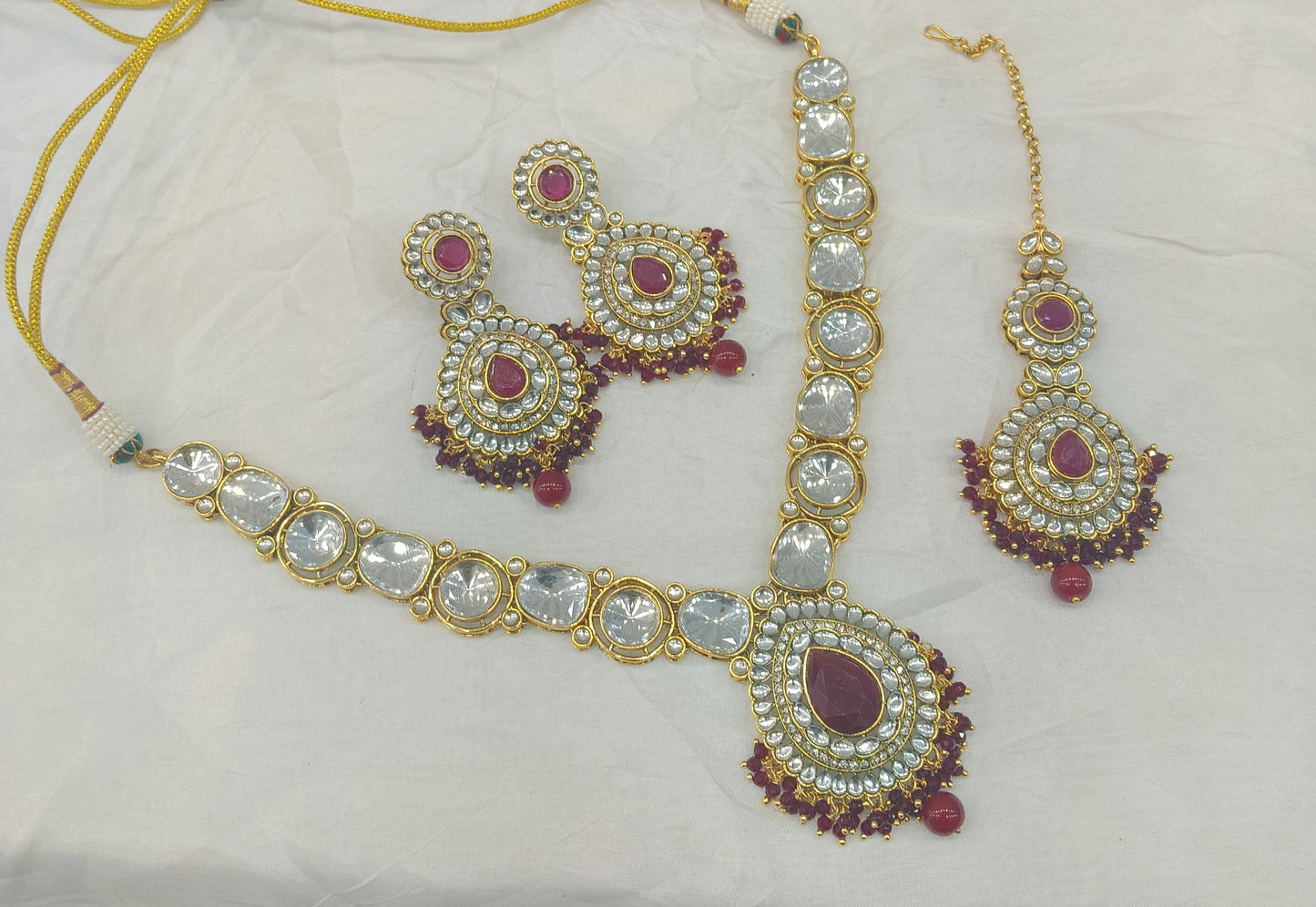 Maroon Kundan necklace Set/ kundan Indian jewellery kundan Gauri sets
