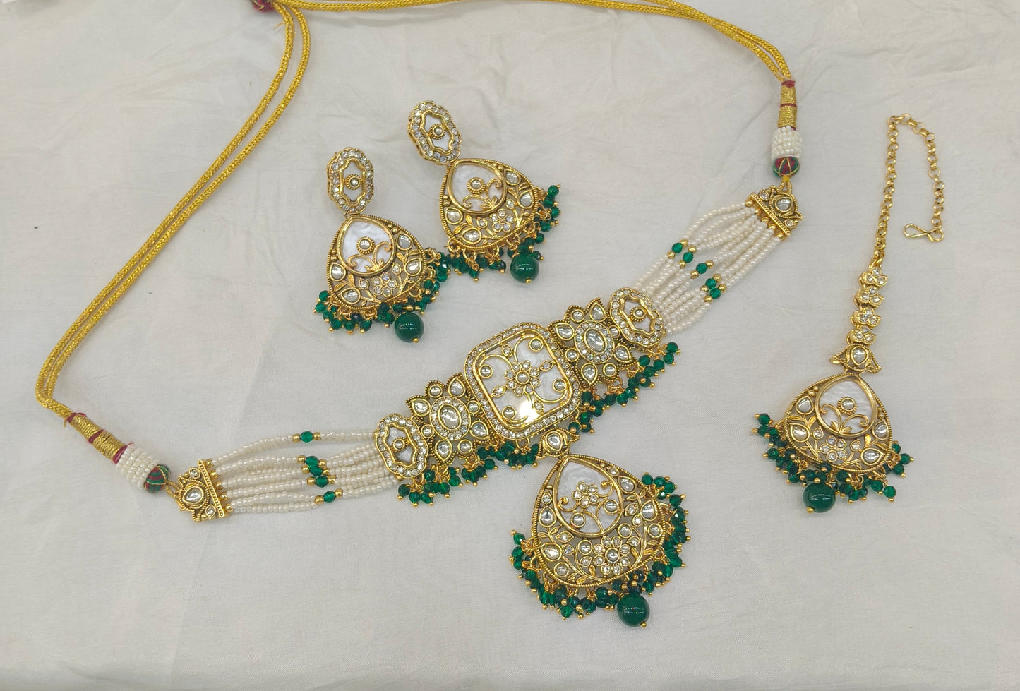 Indian Jewellery Green Kundan choker Aanya Sets