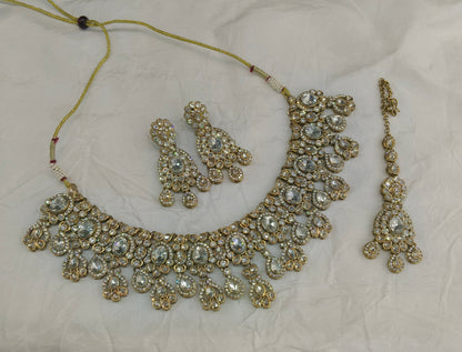 Antique White Necklace Set/ Antique gold Indian Lois Jewellery
