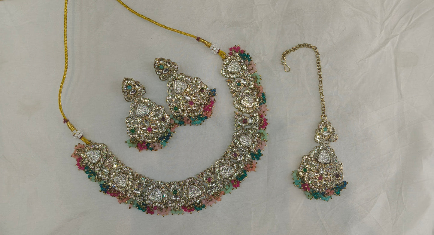 Antique Gold Multicolor Necklace Asami Jewellery Sets