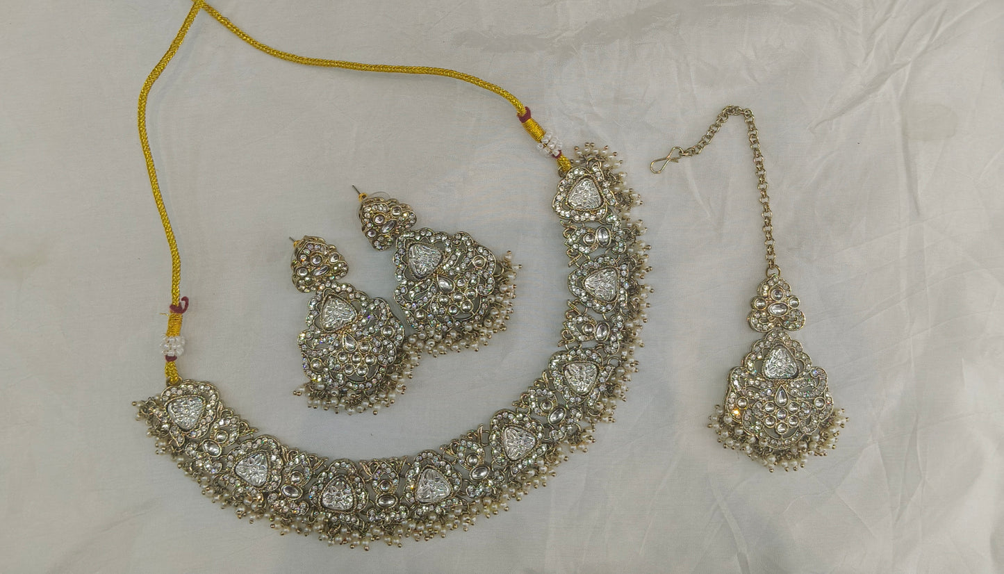 Antique Gold Necklace Sora Jewellery Sets