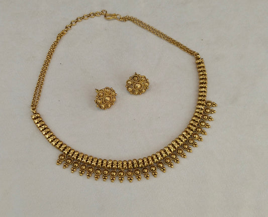 Gold polki Necklace set/ Gold Necklace Romy set