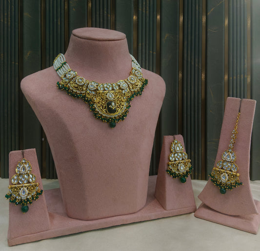 Green Kundan necklace Set/ kundan Indian jewellery kundan Gita sets