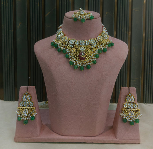 Sage Green Kundan necklace Set/ kundan Indian jewellery kundan Gita sets