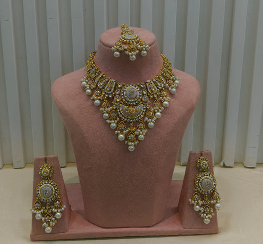 White Kundan necklace Set/ kundan Indian jewellery kundan Ravina sets