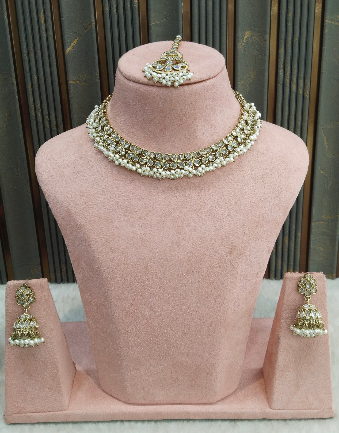 Antique Gold White Necklace Indian Jewelry Shuba Set