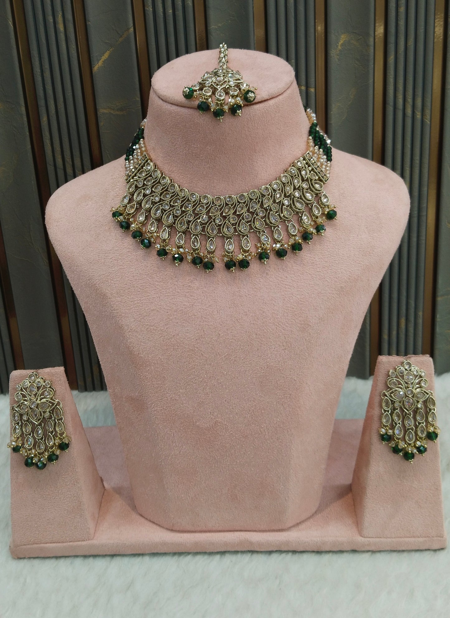 Antique Gold Green Necklace Indian Jewelry Anjali Set