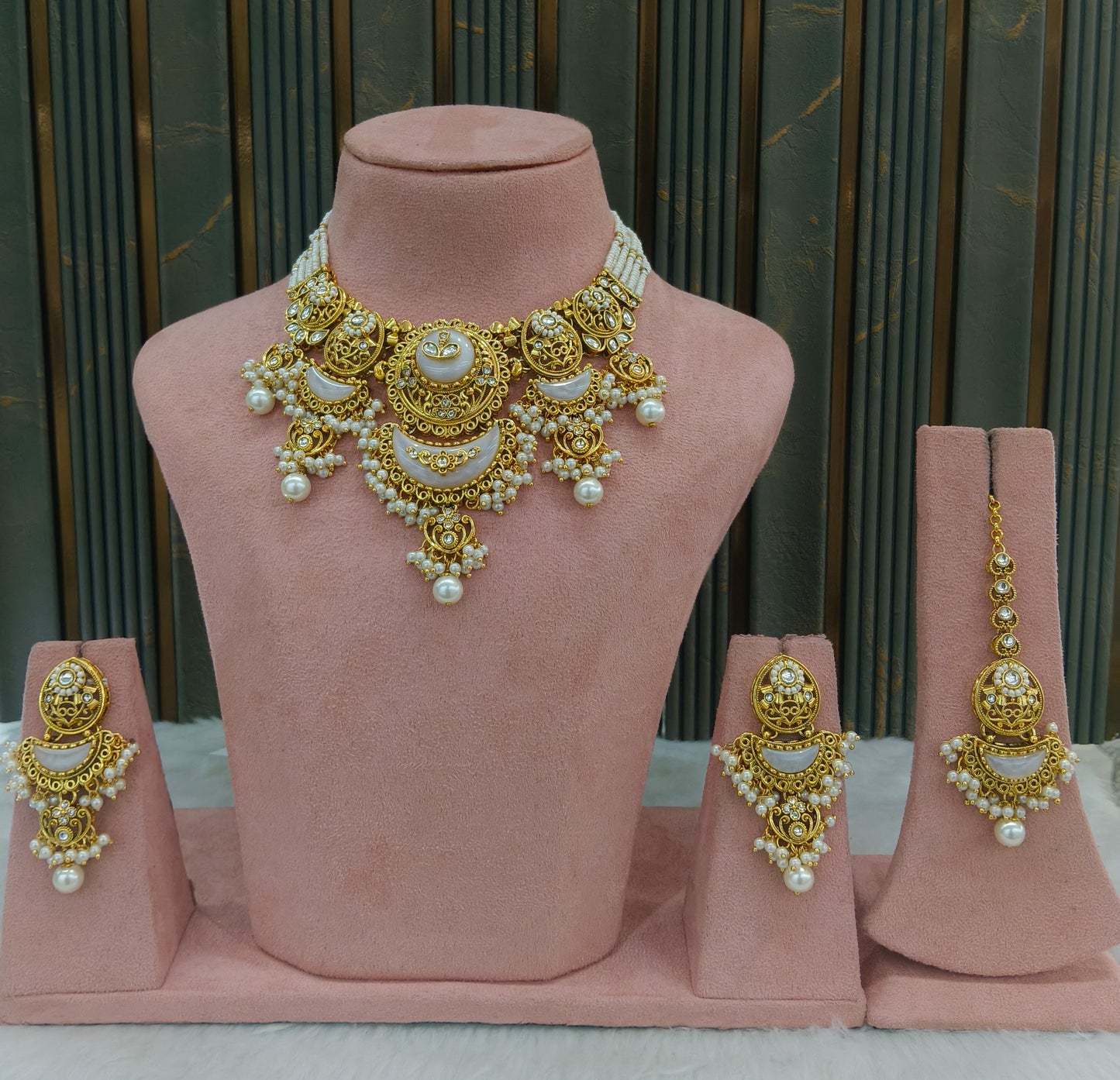 White Kundan necklace Set/ kundan Indian jewellery kundan Ravina sets