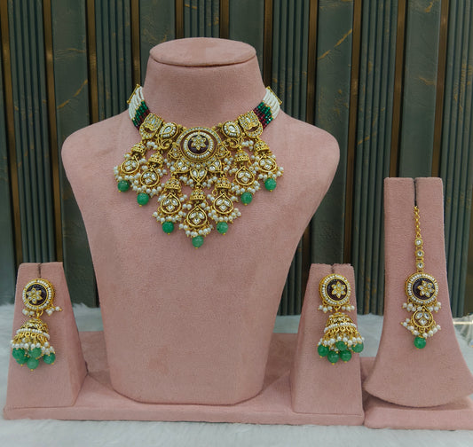 Sage Green Kundan necklace Set/ kundan Indian jewellery kundan Ravia sets