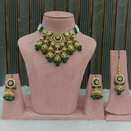 Green Kundan necklace Set/ kundan Indian jewellery kundan Ravia sets