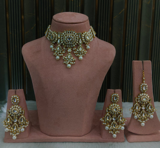 Gold White Kundan Choker Jewellery Kismat Set