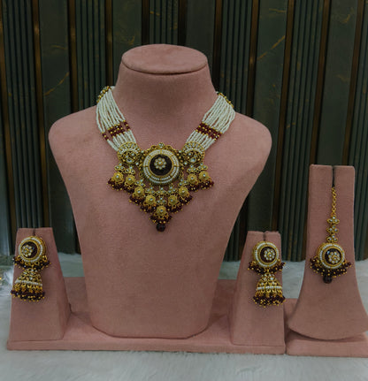Maroon Kundan necklace Set/ kundan Indian jewellery kundan Japji sets