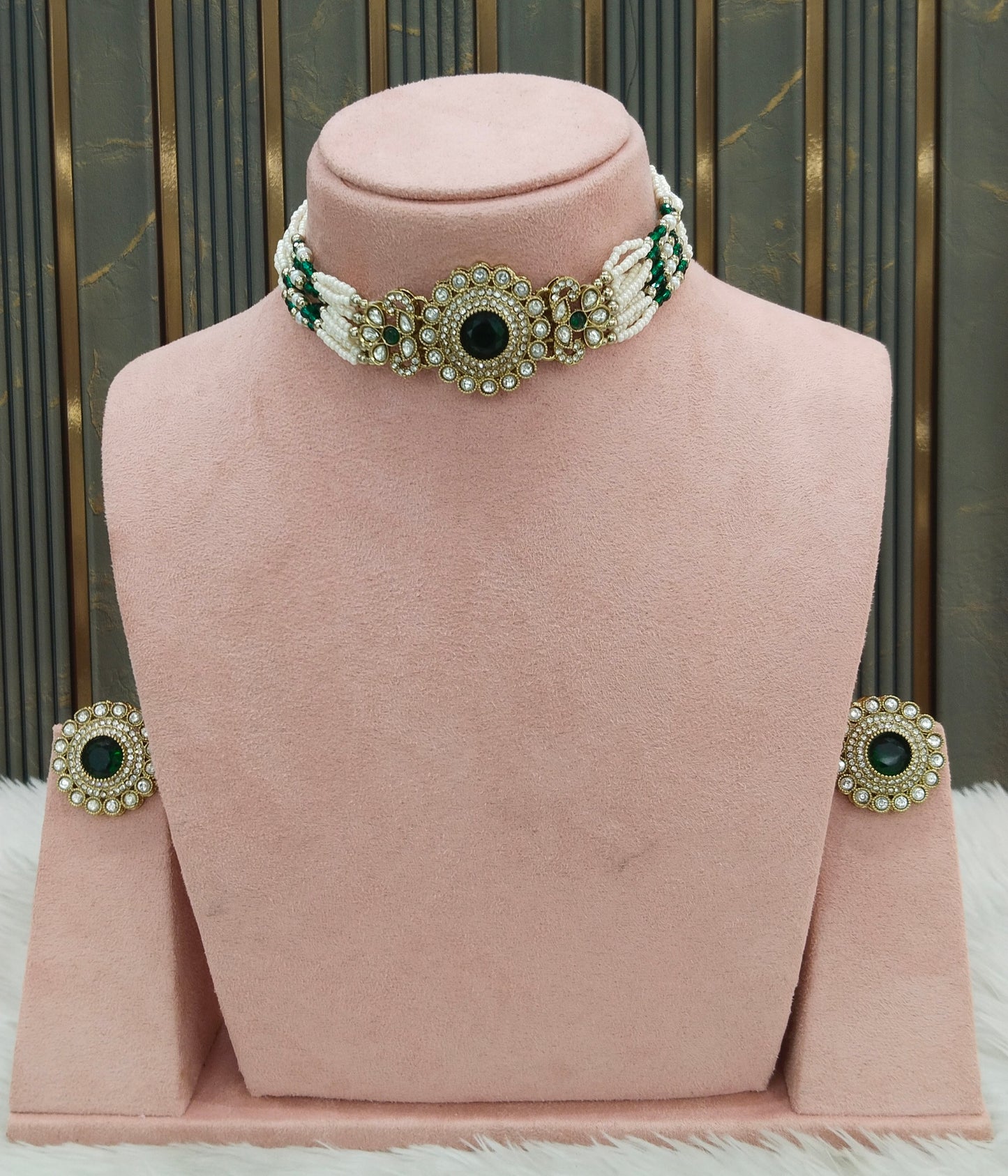 Antique Green choker Set/ Antique gold choker Indian Nalini Jewellery