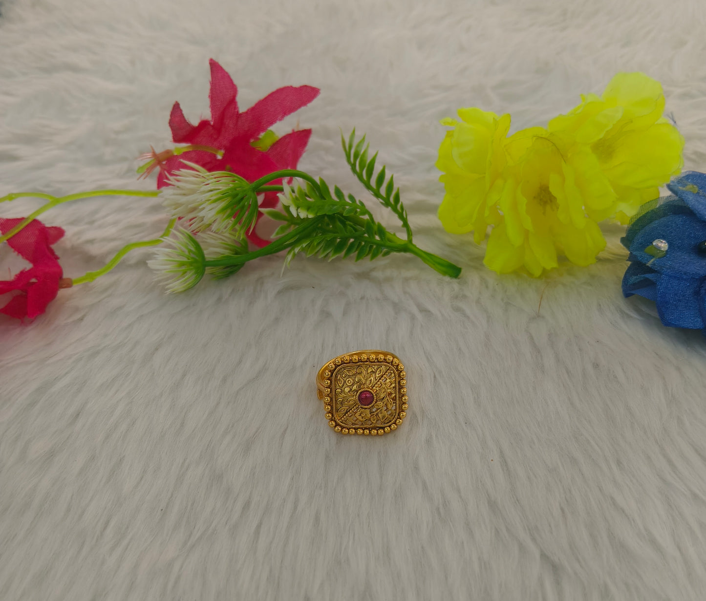 Gold Cocktail Indian Finger Vena Rings