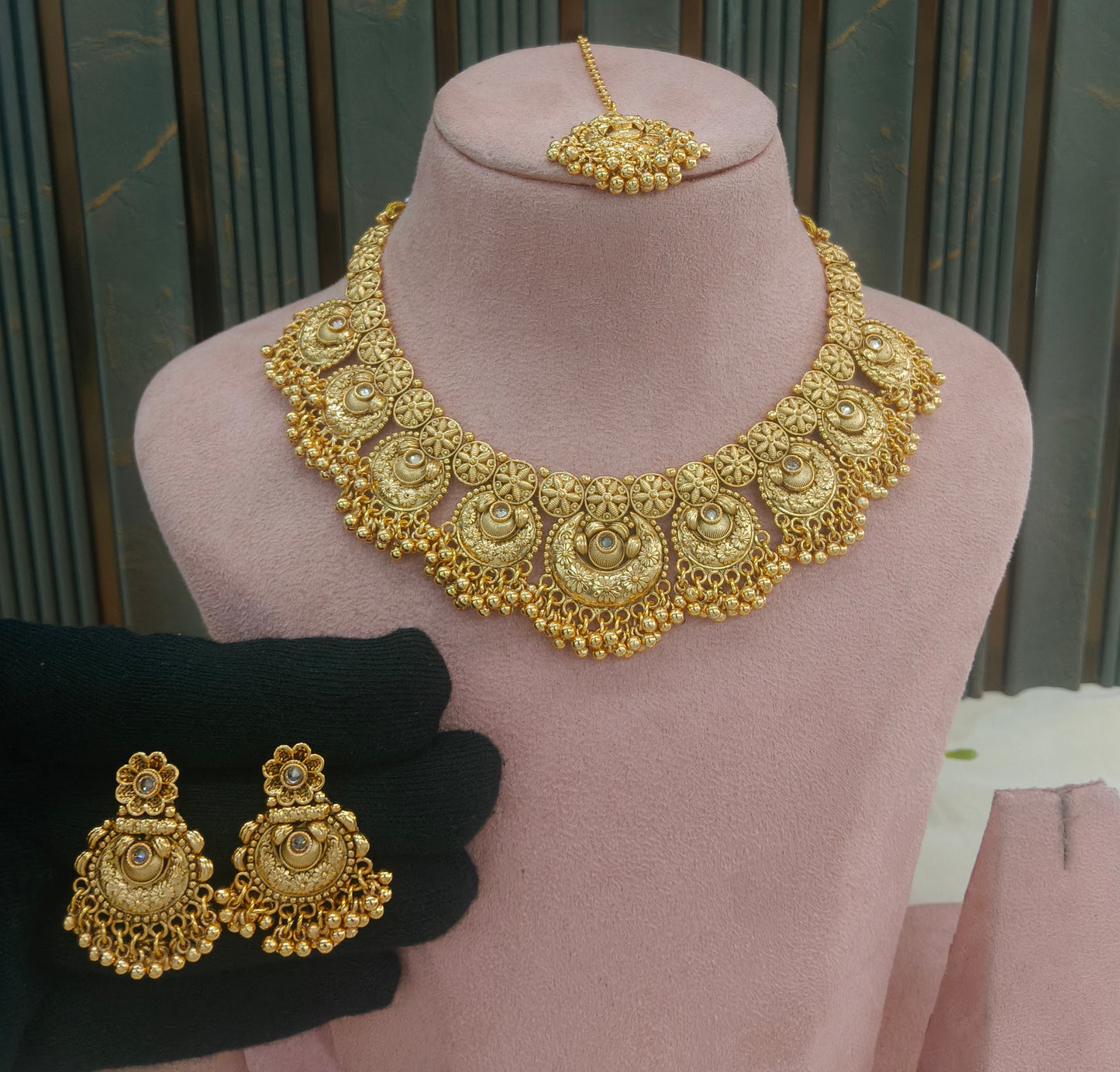 Gold Polki  Necklace  Jewellery Sarika Set