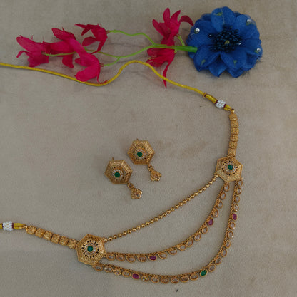 Gold White Polki Necklace Jewellery Harveen Set