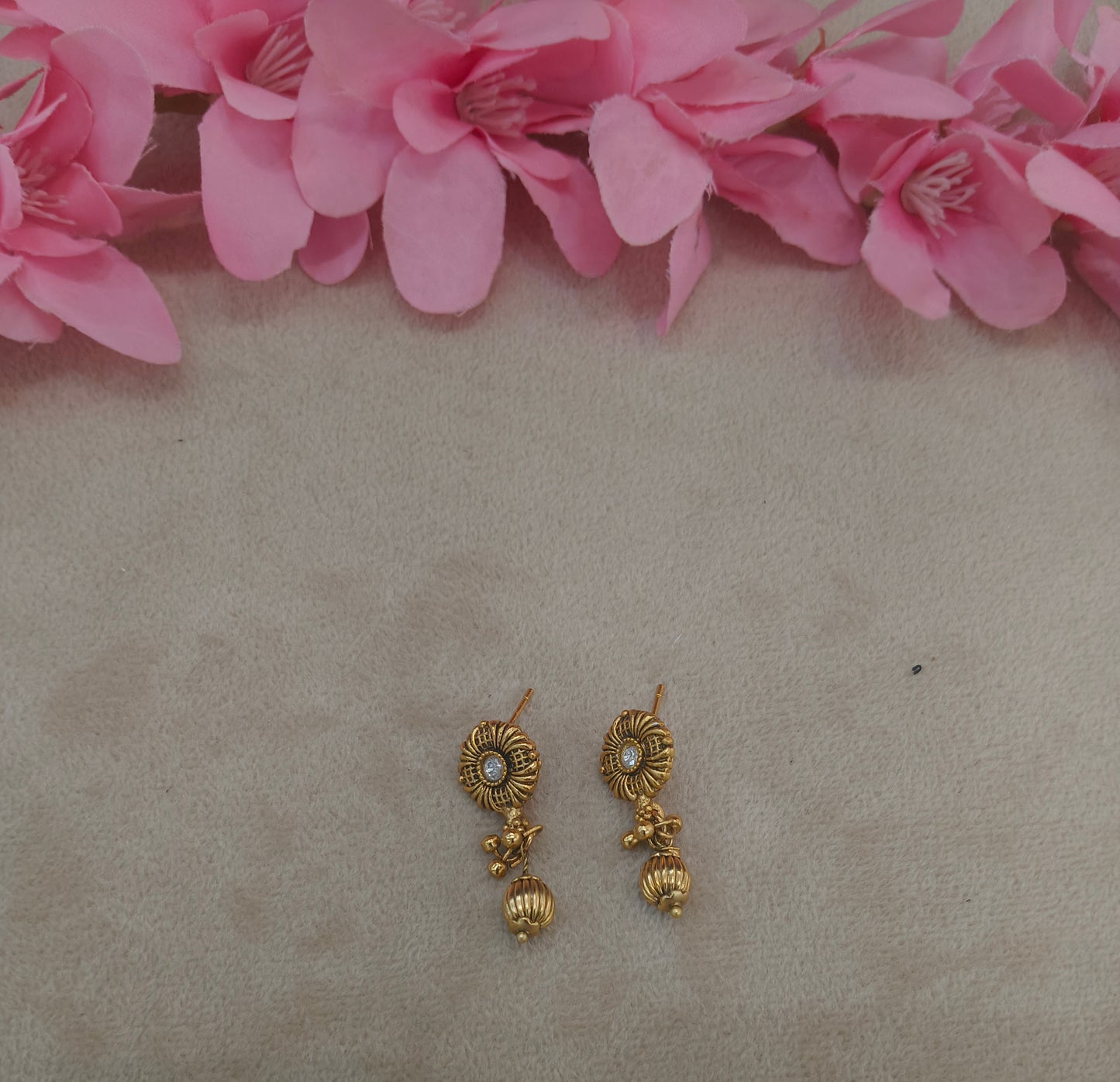 Gold Polki Yaad Earrings