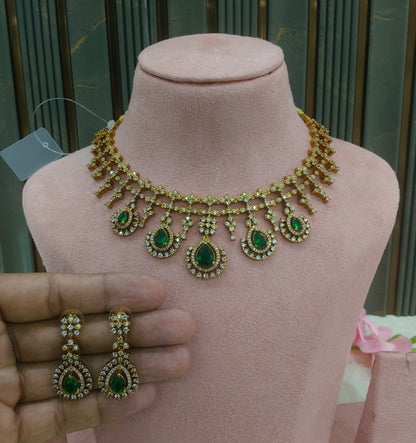 Antique Gold Green CZ Necklace Indian Jewellery Pvita  Set