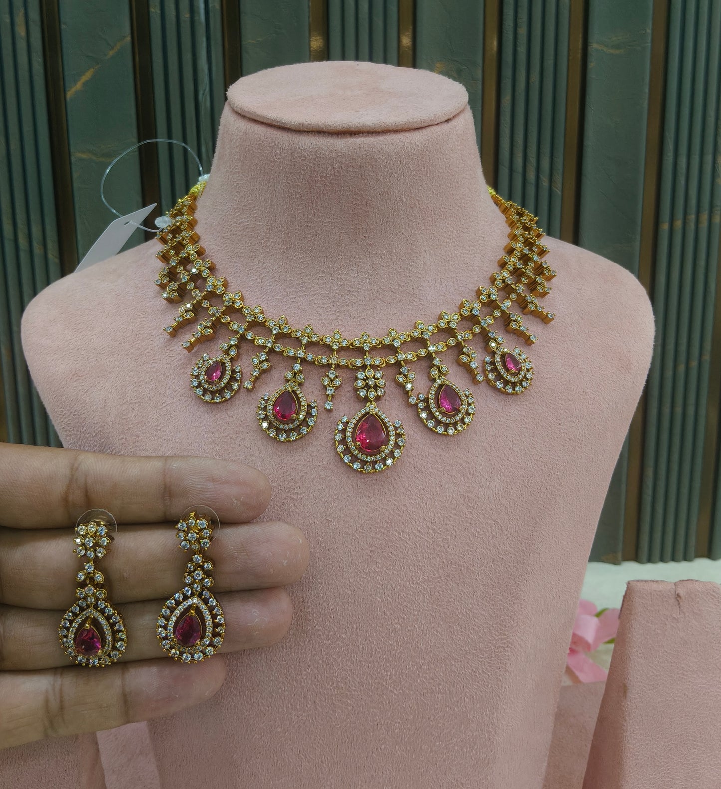 Antique Gold Ruby CZ Necklace Indian Jewellery Pvita  Set